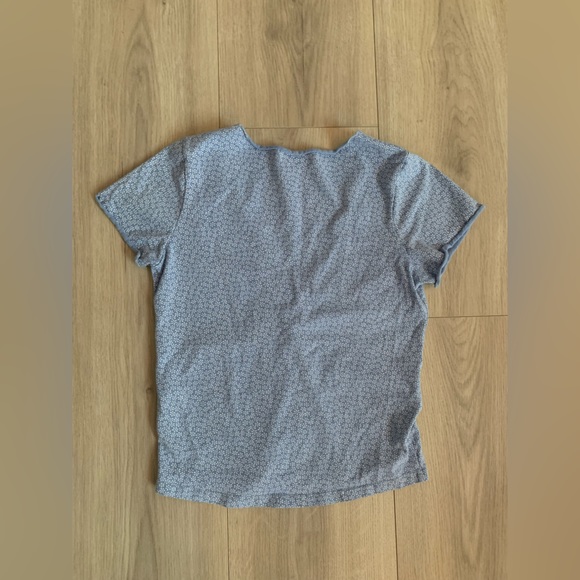 Brandy Melville Floral pattern baby tee, One size(S) - Picture 2 of 4